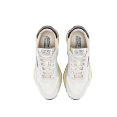 Autry Sneaker aus weißem Stoff