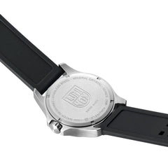 Luminox Herrenarmbanduhr aus schwarzem Resin