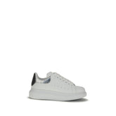 Alexander McQueen White Calf Leather Bos Taurus Platform Sneakers