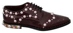 Dolce & Gabbana Bordeauxfarbene Leder-Kristallperlen-Abendschuhe