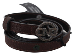 Costume National Brauner schmaler Ledergürtel mit runder Logo-Schnalle