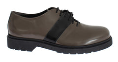 KI_ Graubraune Leder-Schnürschuhe