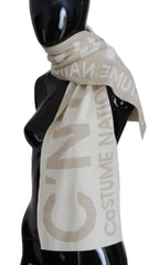 Costume National Beiger Schal mit weißem Logo und Wickelfunktion