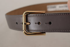 Dolce & Gabbana Gürtel aus grauem Kalbsleder mit goldener Metallschnalle mit Logo