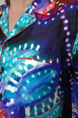 Dolce & Gabbana Seidenes Herren-Pyjamahemd mit mehrfarbigem Psychedelic-Print