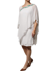 Blumarine – Weißes Etuikleid aus Viskose-Chiffon mit Blumenstickerei
