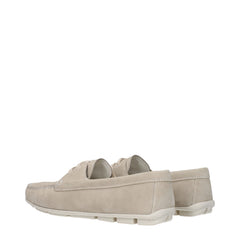 Prada Loafer aus grauem Leder zum Hineinschlüpfen