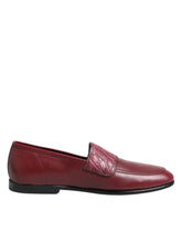 Dolce & Gabbana Formelle Slipper aus burgunderrotem Leder