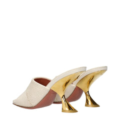 Amina Muaddi Beige Stoff-Slipper