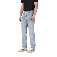 Calvin Klein Jeans Hellblaue Jeans aus Bio-Baumwolle im Relaxed Fit