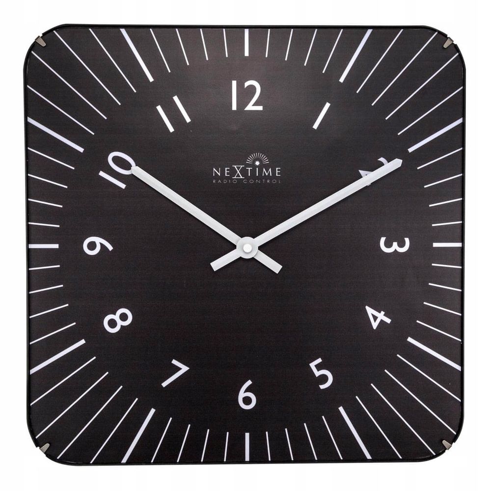 NEXTIME Schwarze Armbanduhr aus Kunststoff