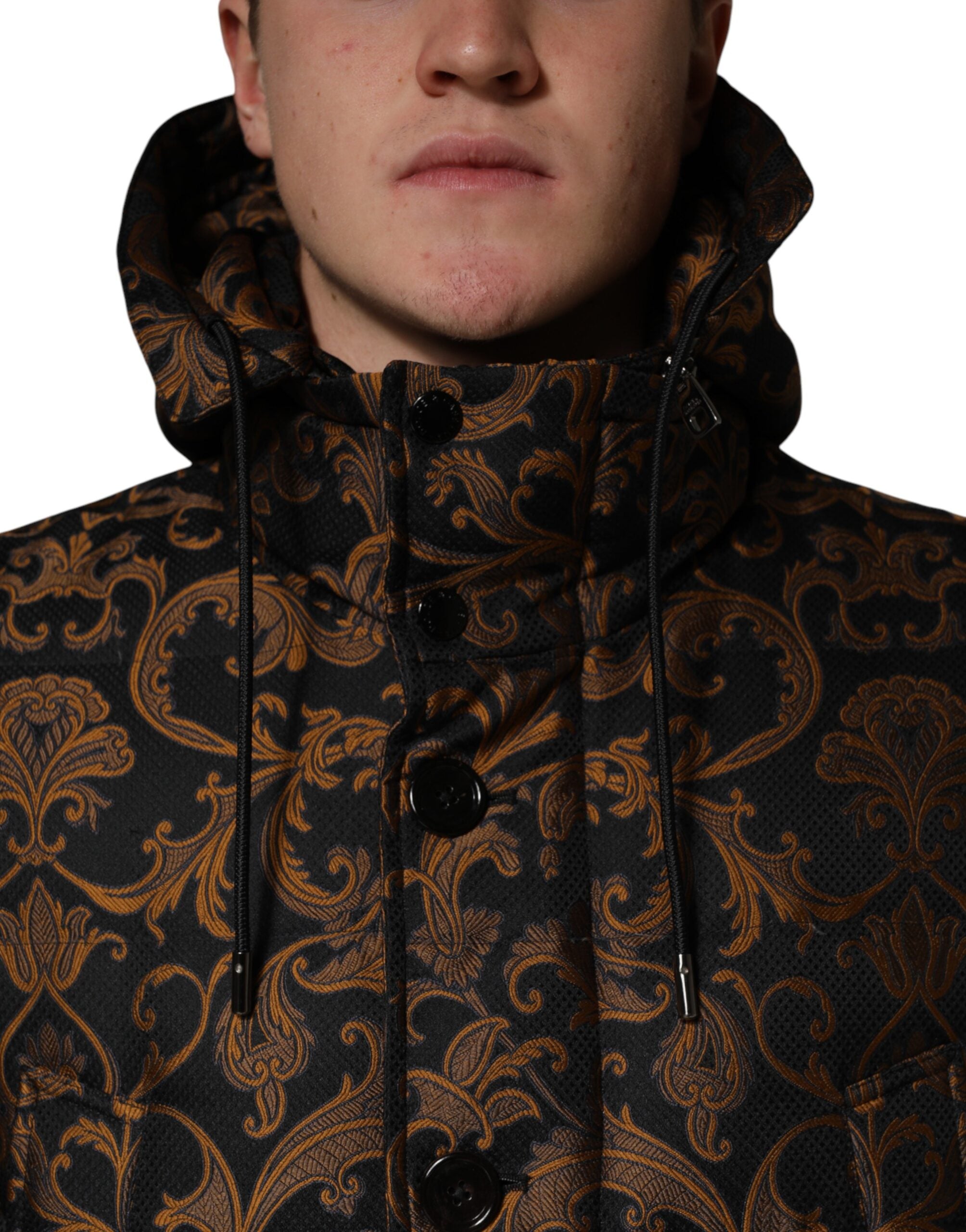 Dolce & Gabbana Schwarze floral gemusterte Steppjacke mit Kapuze