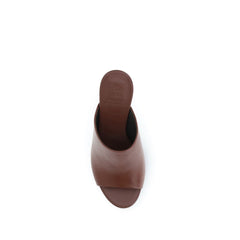 Brunello Cucinelli Bruine Kalfsllederen Bos Taurus Sandalen