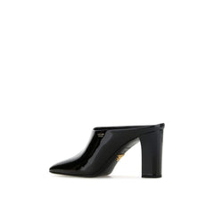 Prada Pantoletten aus schwarzem Kalbsleder