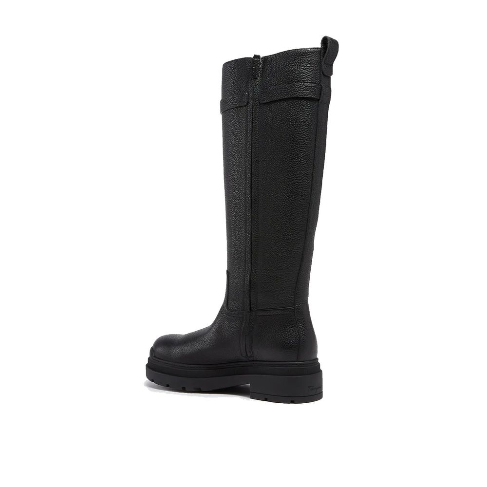 Salvatore Ferragamo Schwarze Overknee-Stiefel aus Kalbsleder