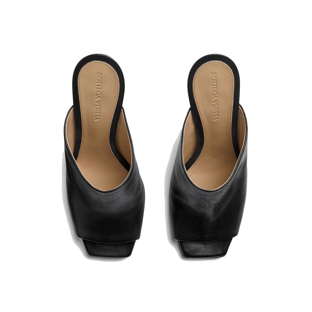 Bottega Veneta Zwarte Muiltjes van Lamsleer