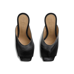 Bottega Veneta Zwarte Muiltjes van Lamsleer