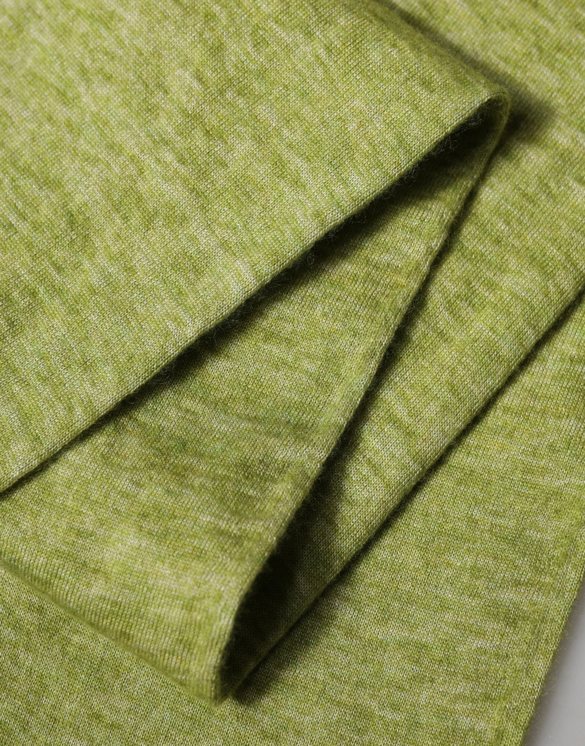 Dolce & Gabbana Grüner Kaschmir Strickschal 280cm x 11cm Herren Schal