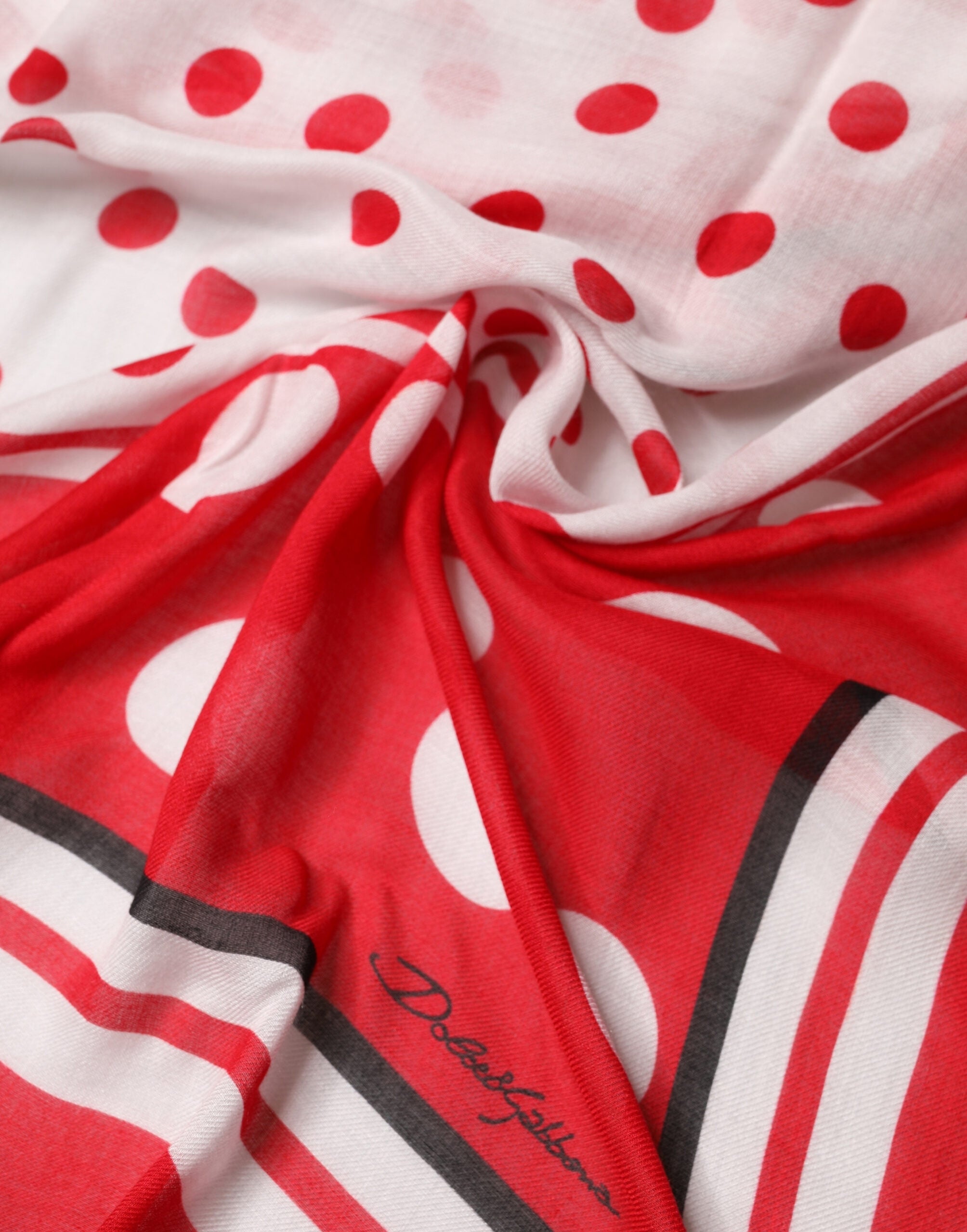 Dolce & Gabbana roter Schal mit Tupfenmuster, quadratisch, 130 cm x 130 cm