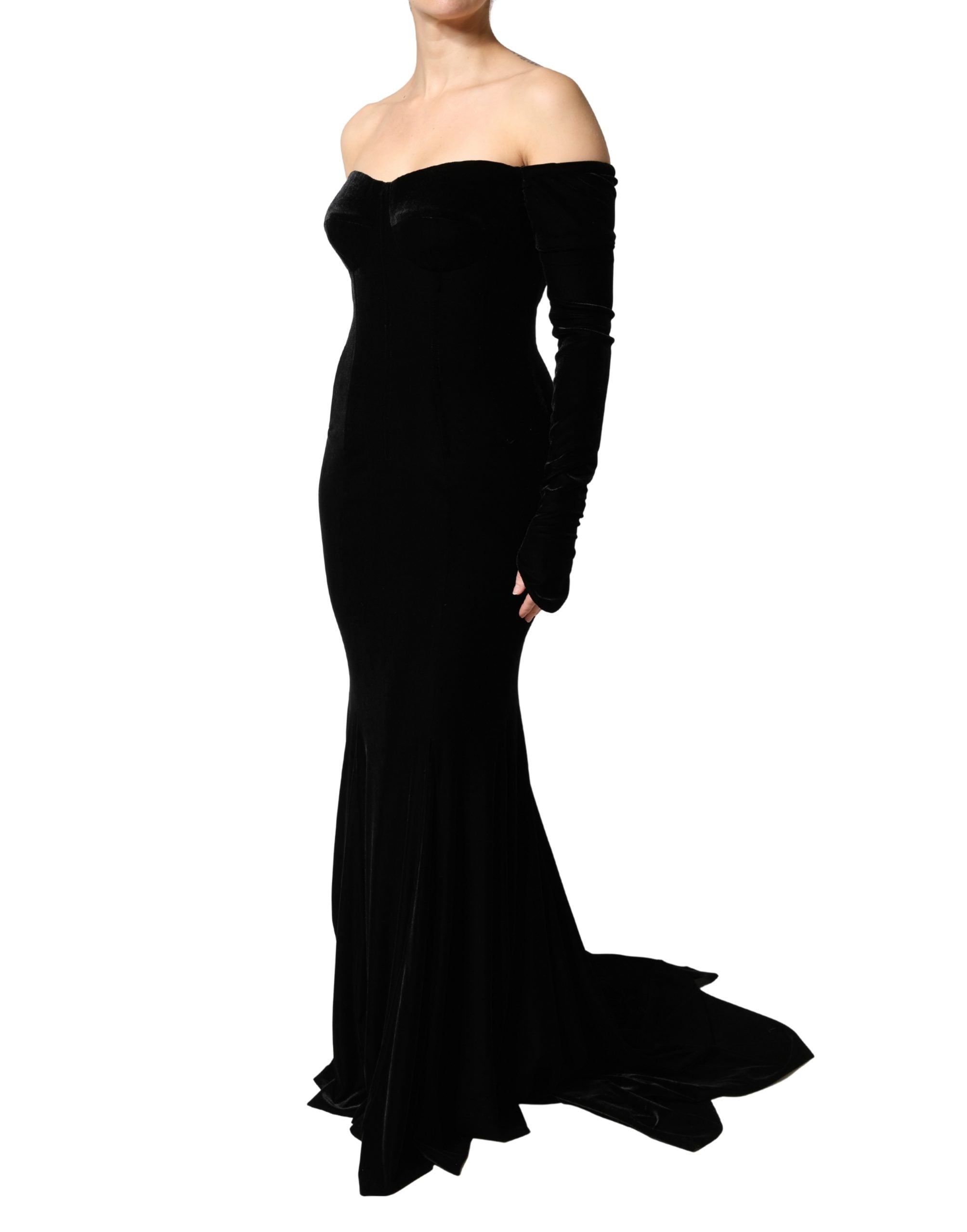 Dolce & Gabbana Schwarzes schulterfreies, figurbetontes langes Abendkleid