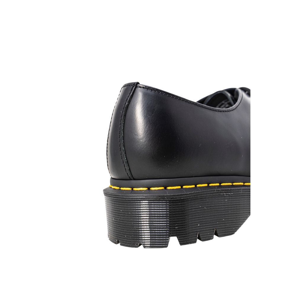 Dr. Martens Oxfords und Derbys aus schwarzem Leder