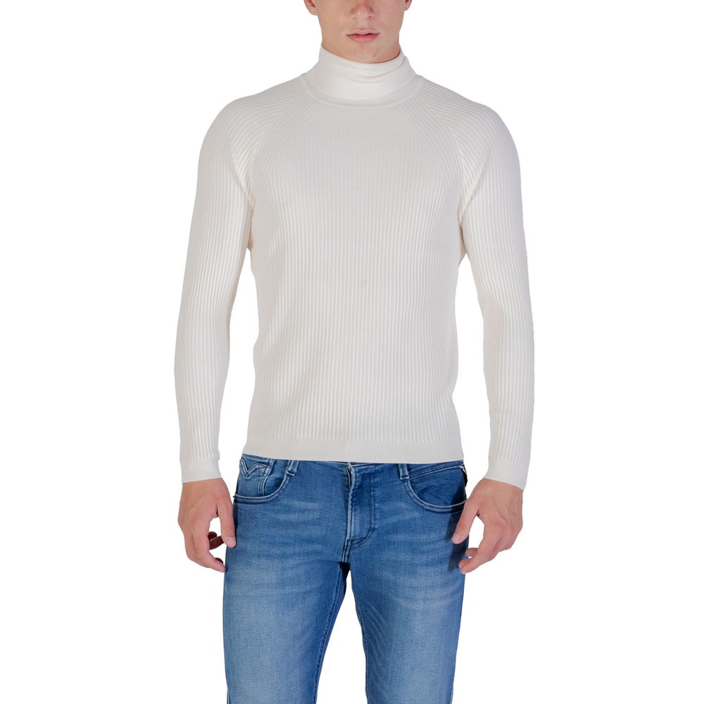 Antony Morato Rollkragenpullover aus Viskose in Creme
