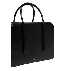 Calvin Klein Handtasche aus schwarzem Leder
