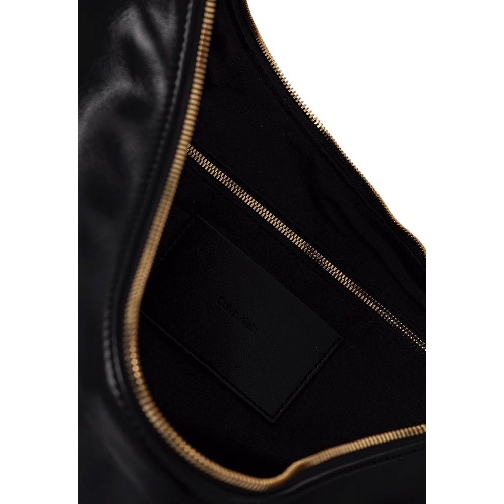 Calvin Klein – Schwarze Handtasche aus Polyethylen