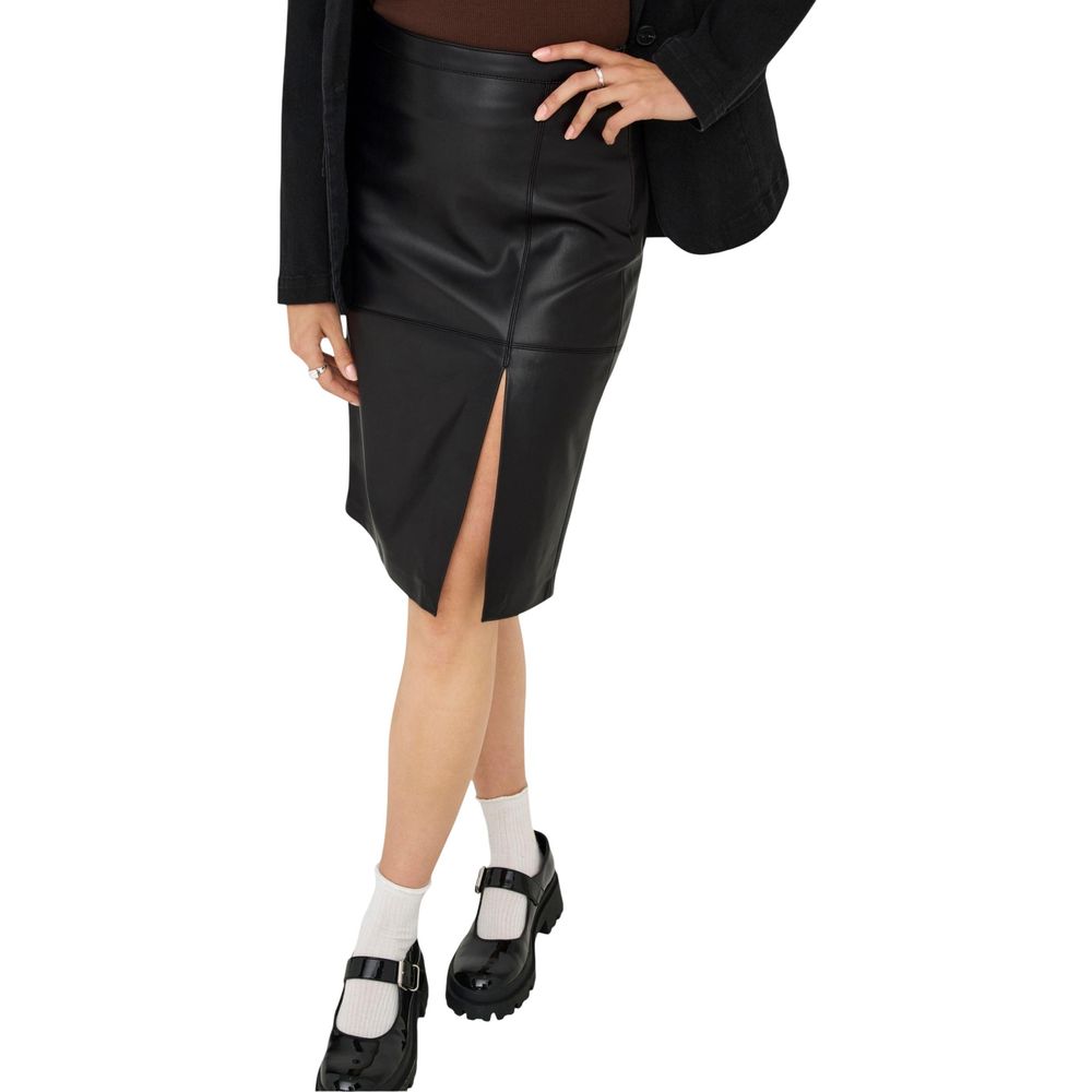 Alleen zwarte lange polyester rok