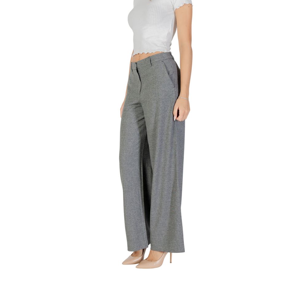 Enkel grijze casual broek van gerecycled polyester