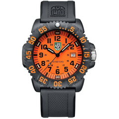 Luminox Sportuhr aus schwarzem Resin