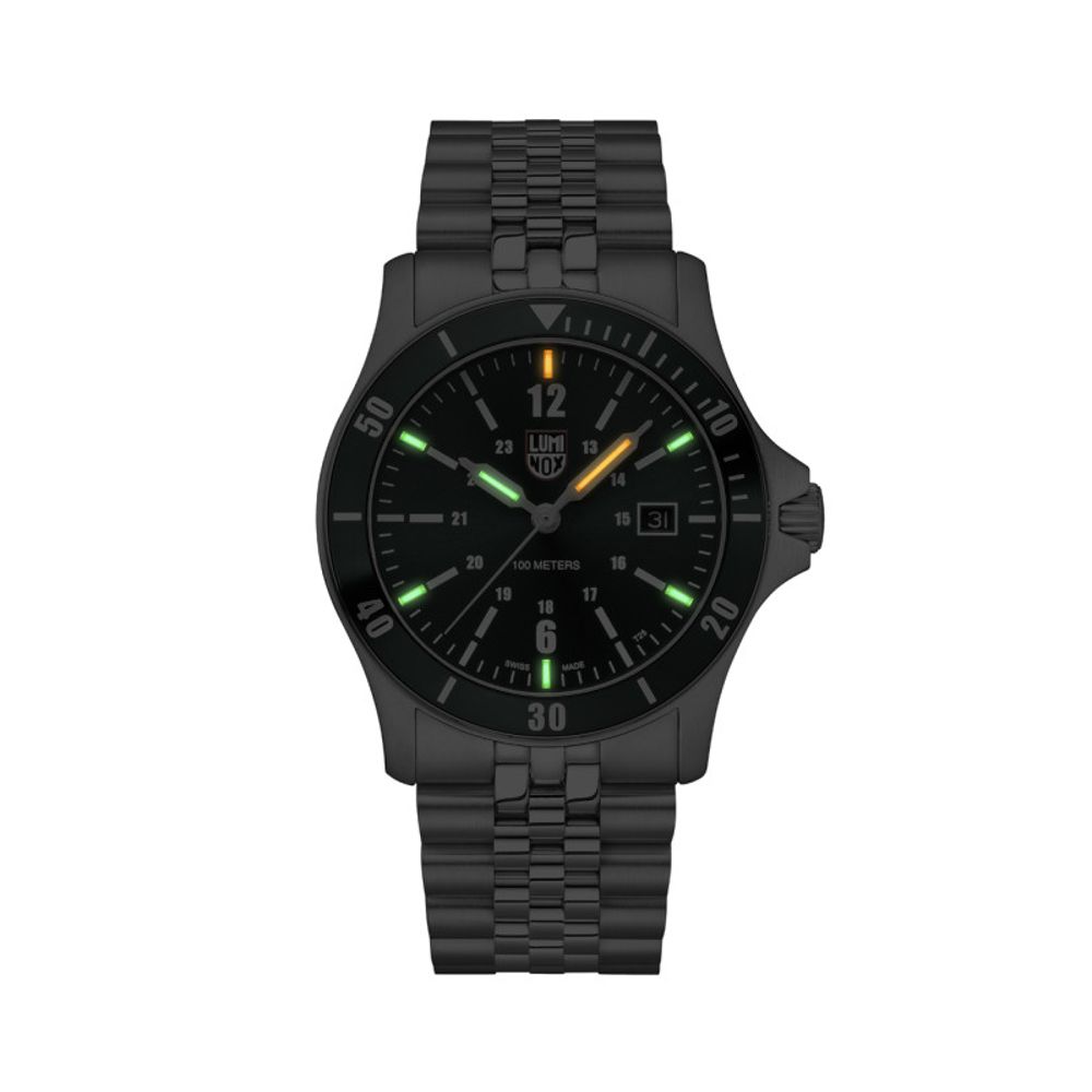 Luminox Sportuhr aus grauem Edelstahl