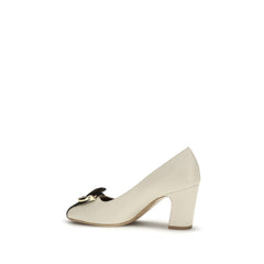 Ferragamo High Heels "Bos Taurus" aus beigem Kalbsleder