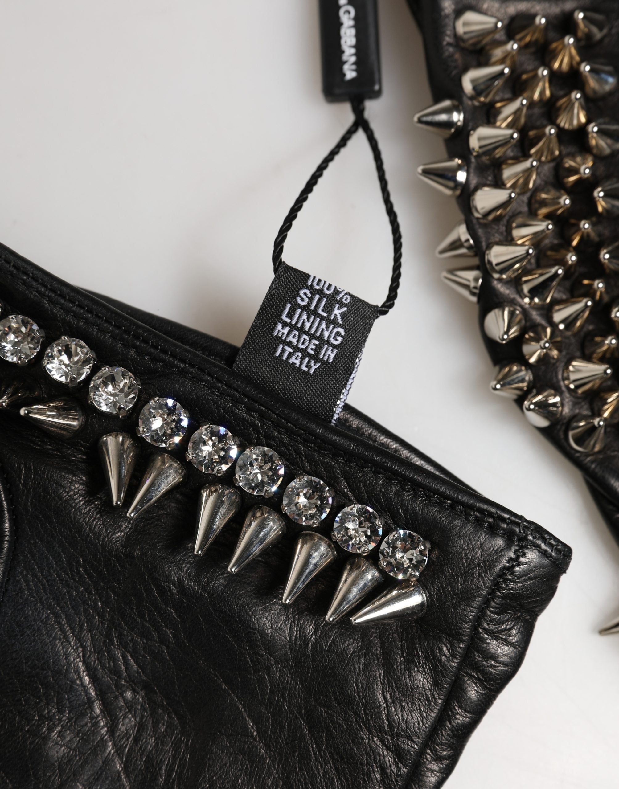 Dolce & Gabbana Damen Schwarze, verzierte Fausthandschuhe in Handgelenkslänge
