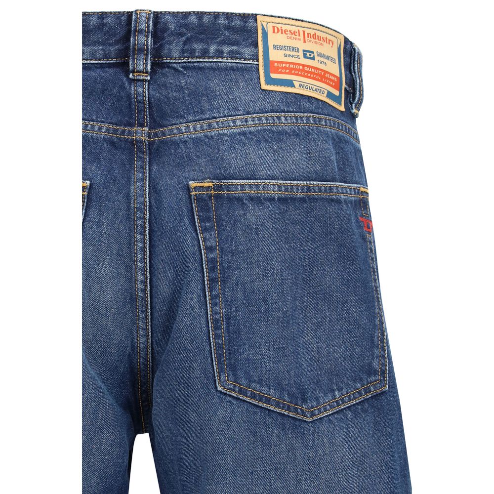 Diesel Blue Tapered Jeans aus Baumwolle
