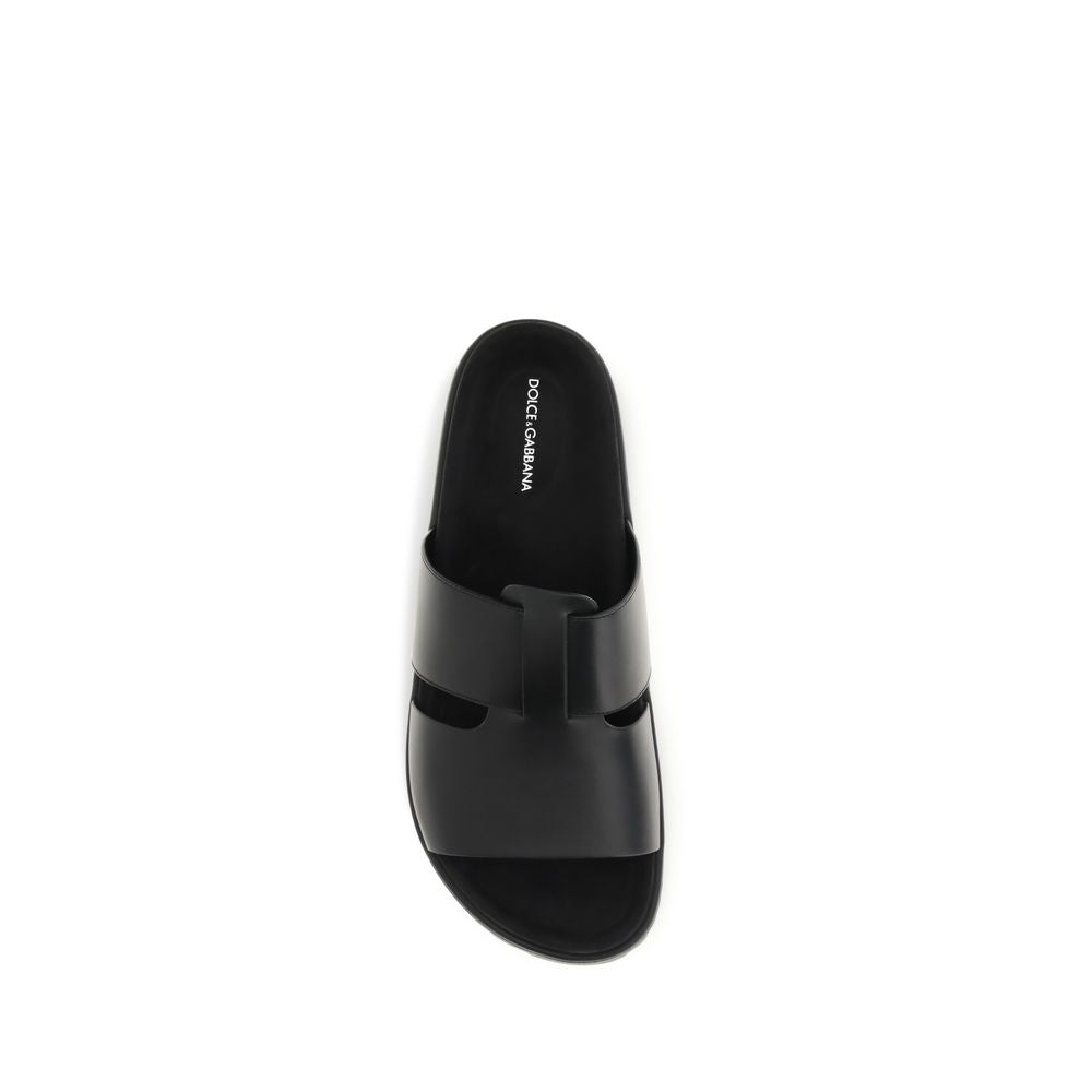 Dolce & Gabbana Schwarze Sandalen aus Kalbsleder Bos Taurus