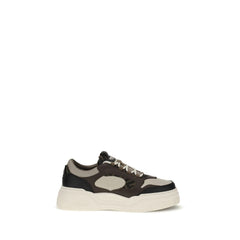 Fendi Zwarte Kalfsleren Bos Taurus Chunky Sneakers