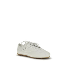 Alexander McQueen Witte Kalfsleren Bos Taurus Atletische Sneakers
