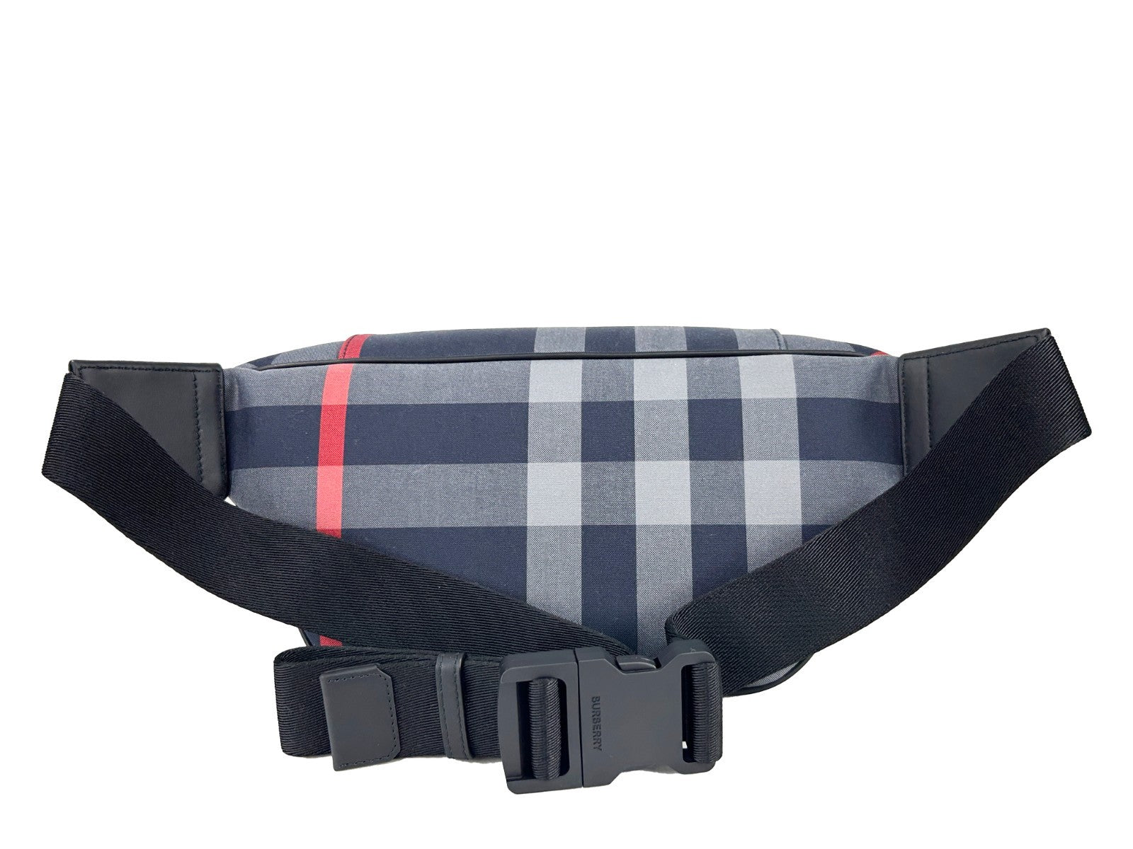 Burberry Medium Check Sonny Fanny Heuptas