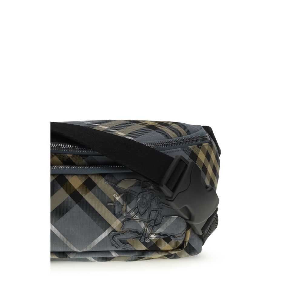 Burberry Veelkleurige Nylon Clutch Tas