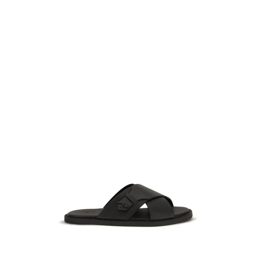 Fendi Zwarte Kalfsleren Bos Taurus Platte Sandalen