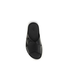 Fendi Zwarte Kalfsleren Bos Taurus Platte Sandalen
