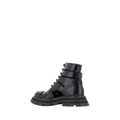 Alexander McQueen Zwarte Kalfslederen Bos Taurus Veterschoenen