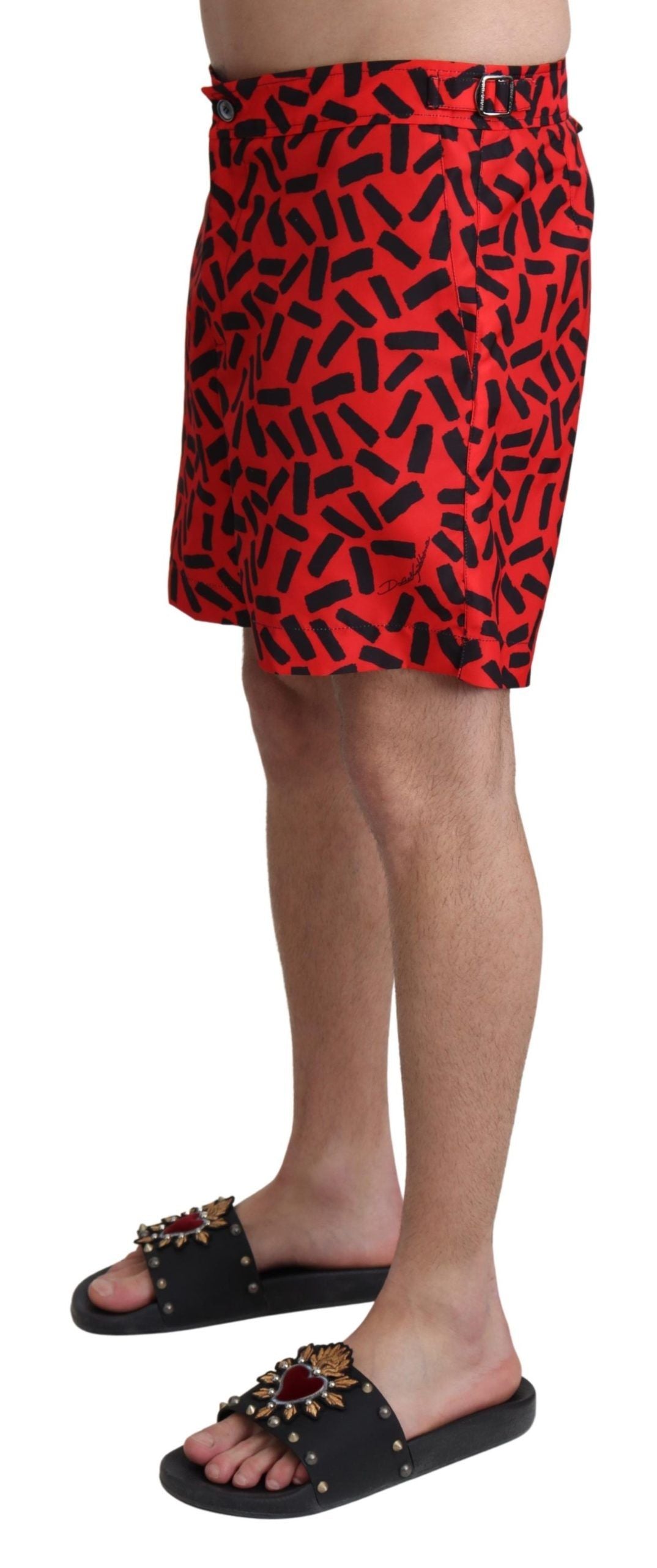 Dolce & Gabbana Rote gemusterte Strandmode Shorts Bademode