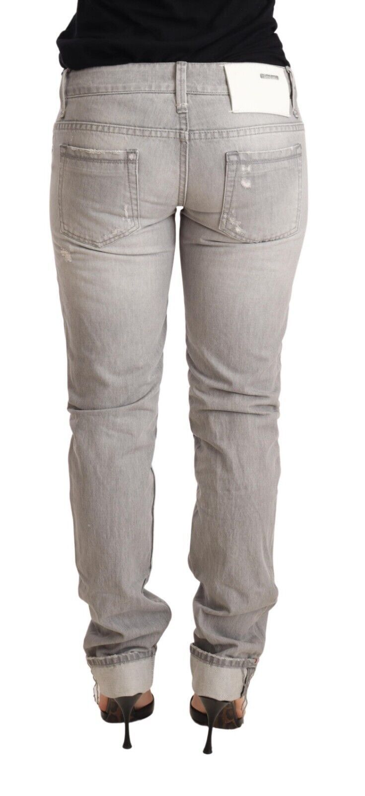 Acht Graue, zerrissene Baumwoll-Slim-Fit-Damenjeans mit umgeschlagenem Saum