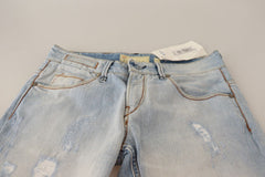 Acht hellblaue Distressed-Jeans aus Baumwolle mit umgeschlagenem Saum