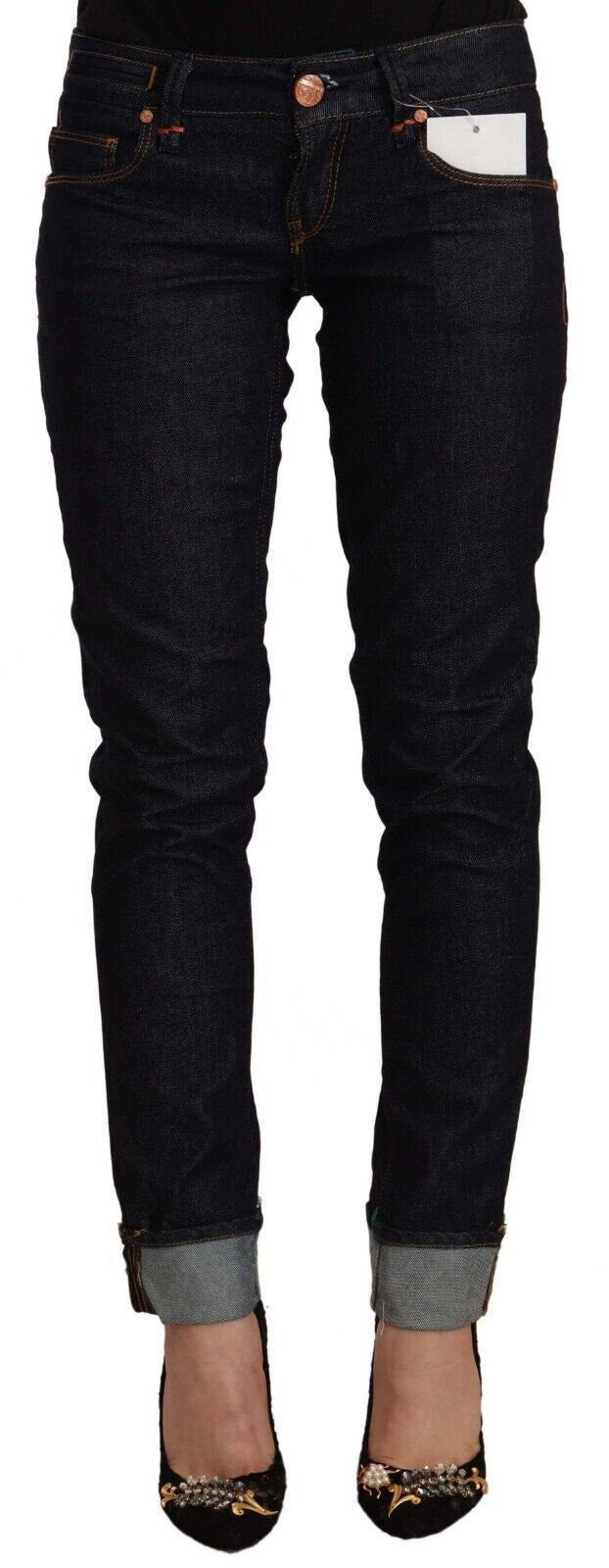 Acht schwarze Low-Waist Slim Fit Jeans aus Baumwolle