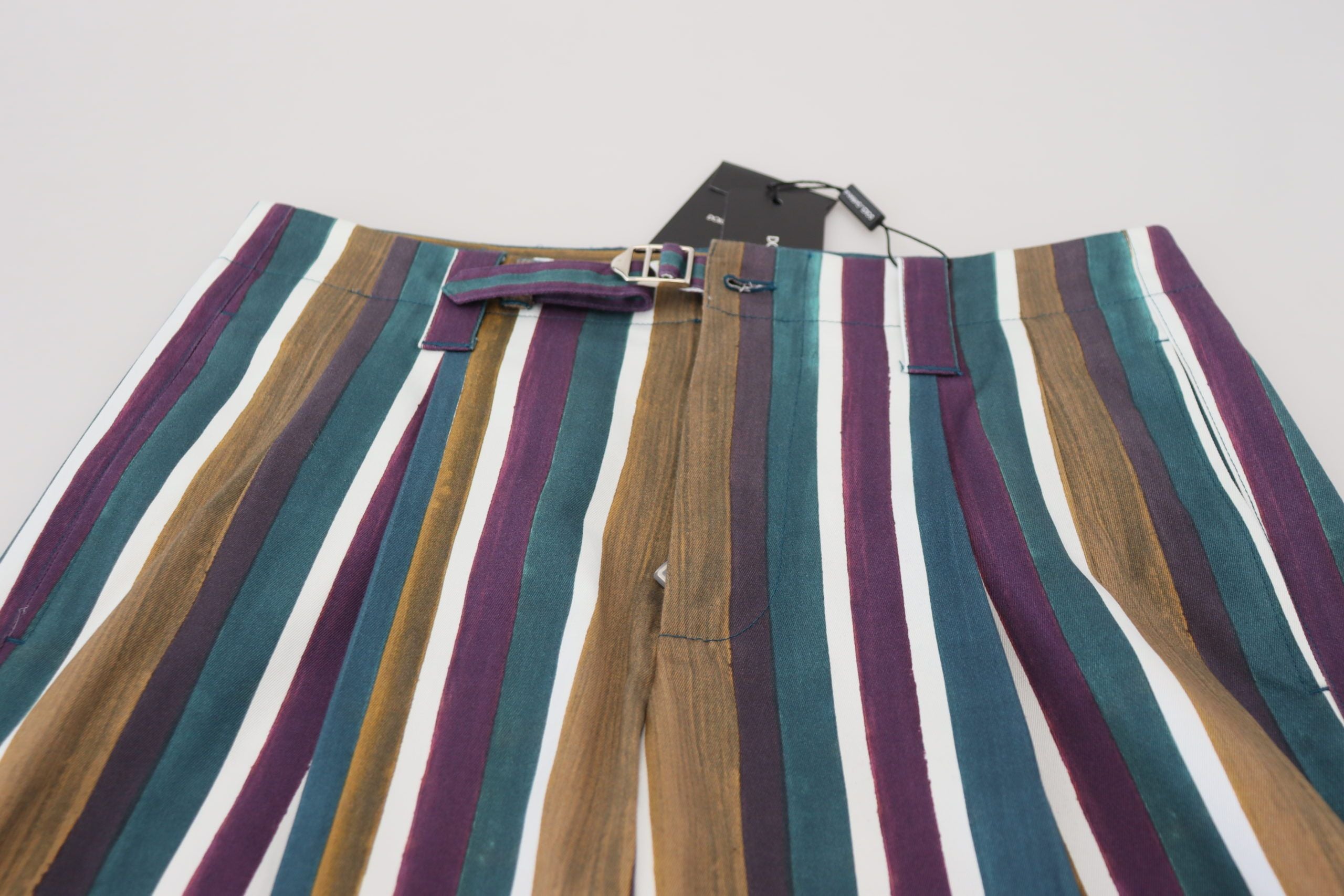 Dolce & Gabbana Shorts aus Stretch-Baumwolle mit mehrfarbigen Streifen