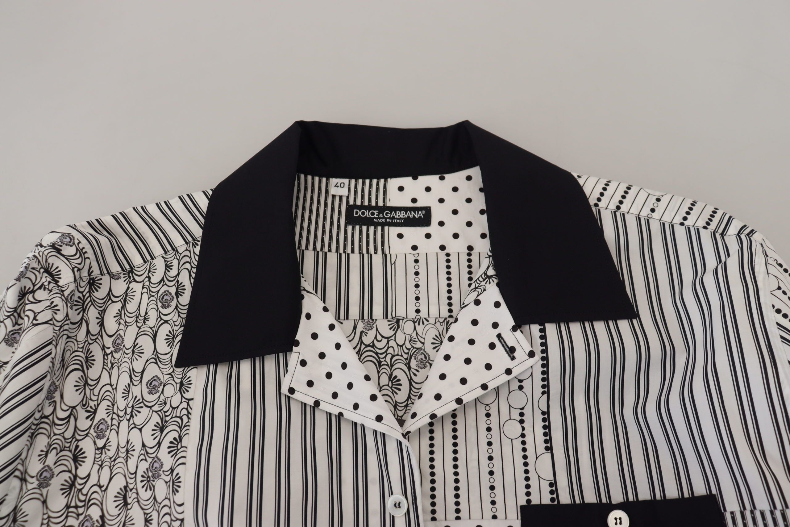 Dolce & Gabbana Weißes Schwarz Gemustertes Hemd mit Knopfleiste