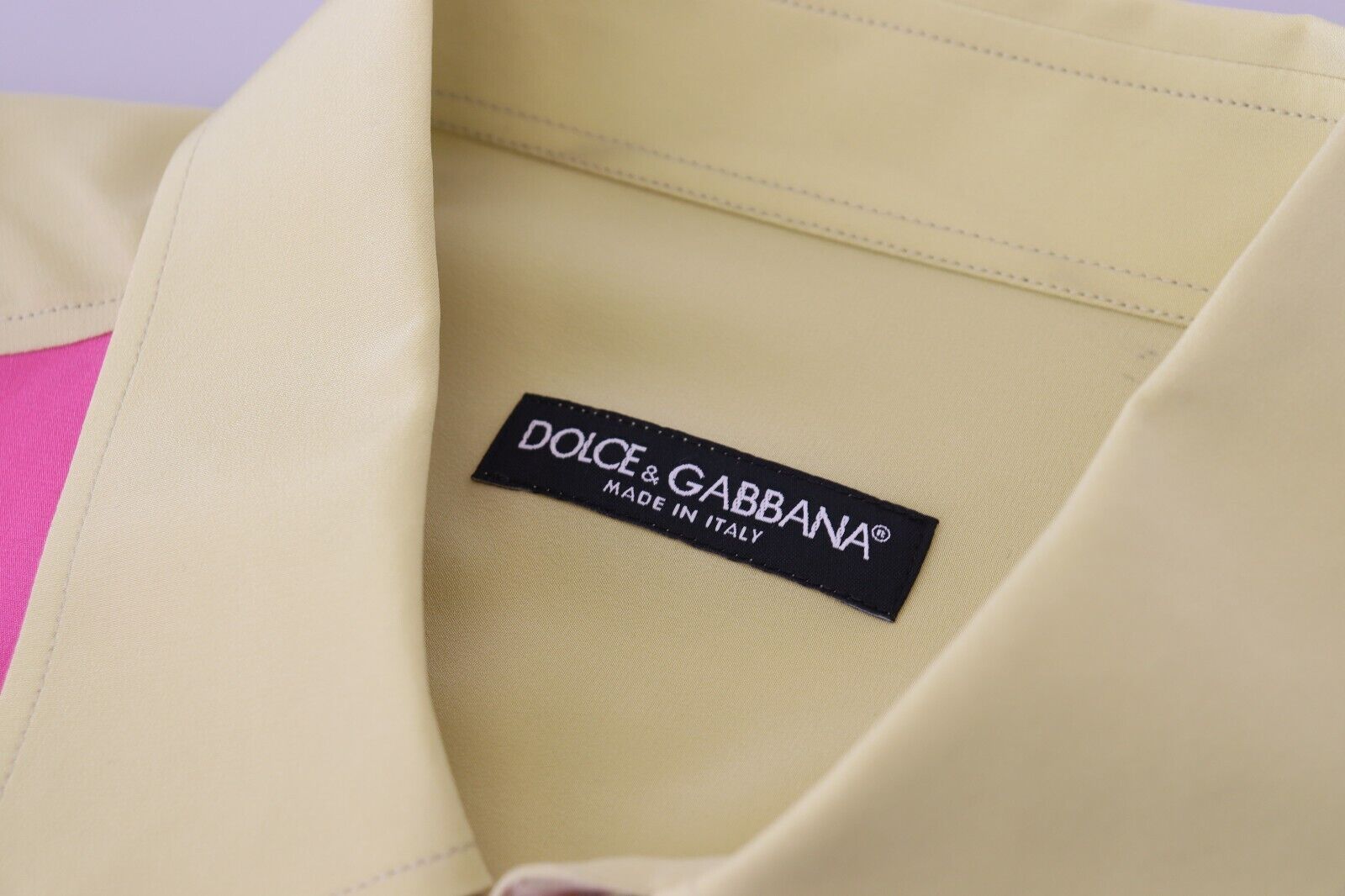 Dolce & Gabbana Seidenhemd mit Knopfleiste und mehrfarbigem Patchworkmuster